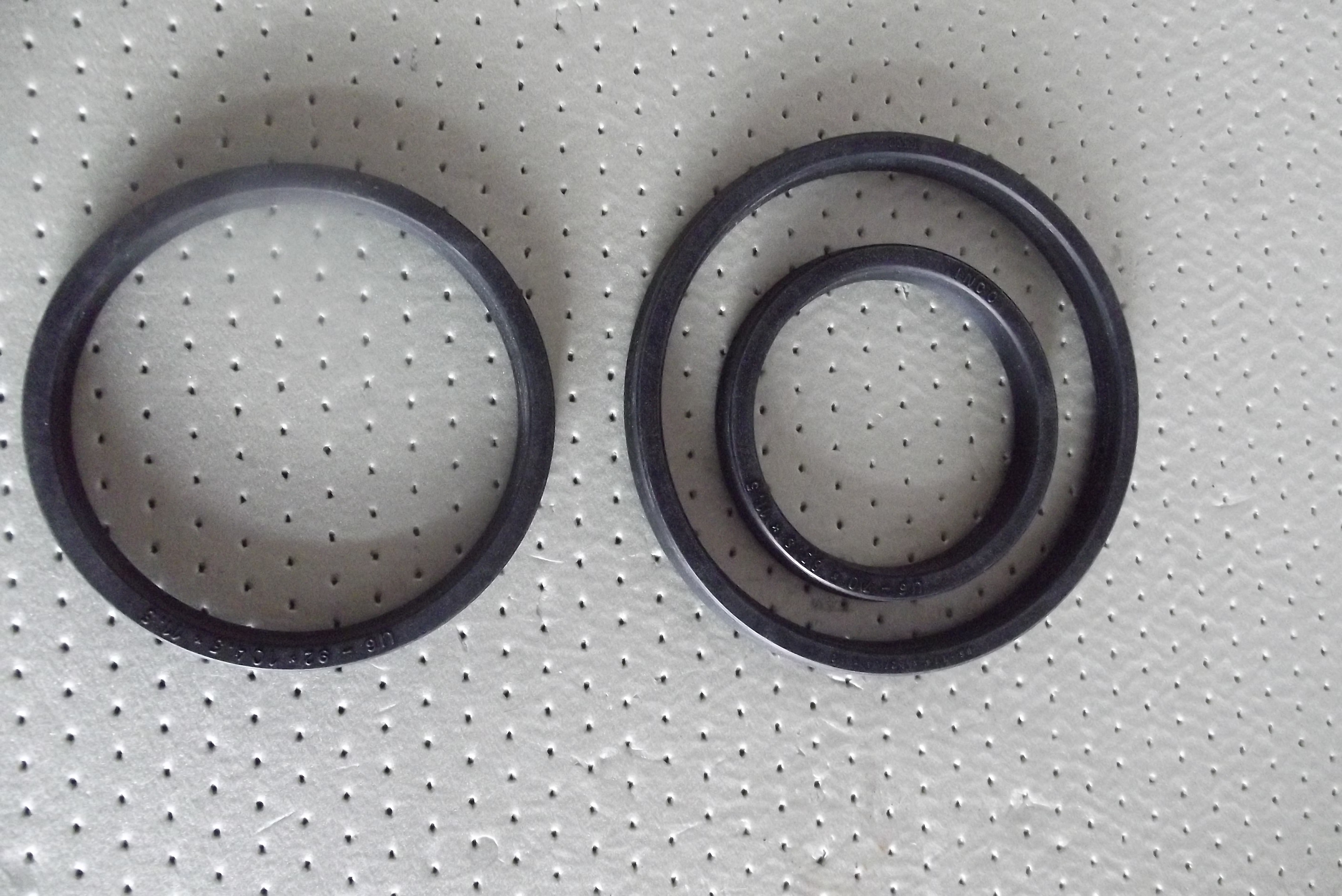 Zestaw naprawczy siłownika hydraulicznego przyczepy D 47,D 50,HL 6080 — zdjęcie 4