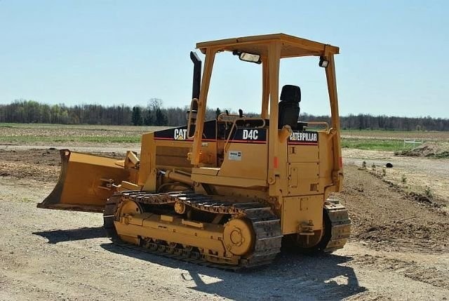 1999 Caterpillar D4C