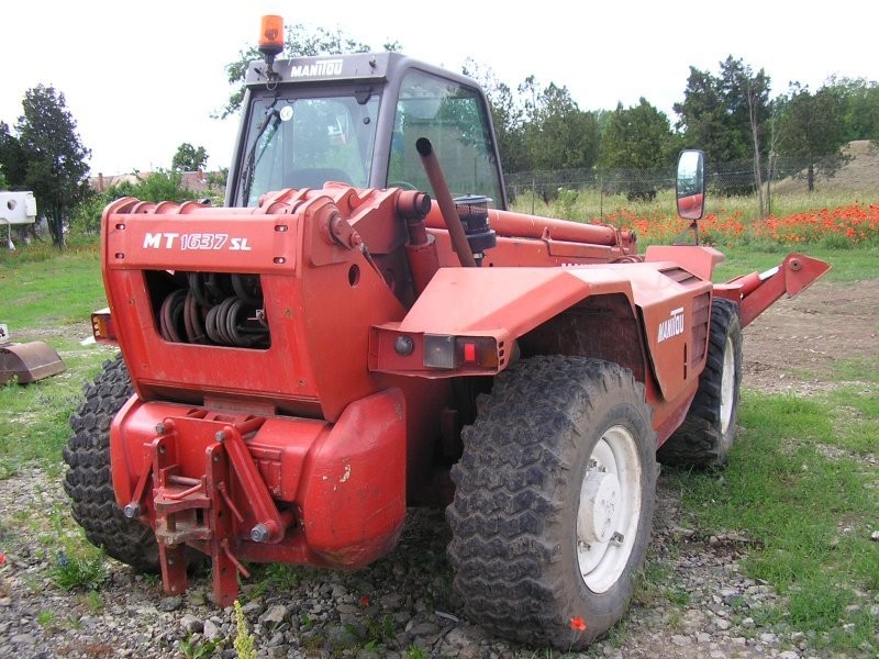 SPRZEDAM LADOWARKE TELESKOPOWA- MANITOU MT 16.37 S — zdjęcie 1