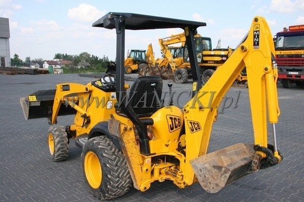 mini koparko-ładowarka JCB mini CX z 2006 roku — zdjęcie 2