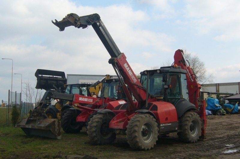 KOPARKO - ŁADOWARKA TELESKOPOWA MANITOU MLB 625 — zdjęcie 1