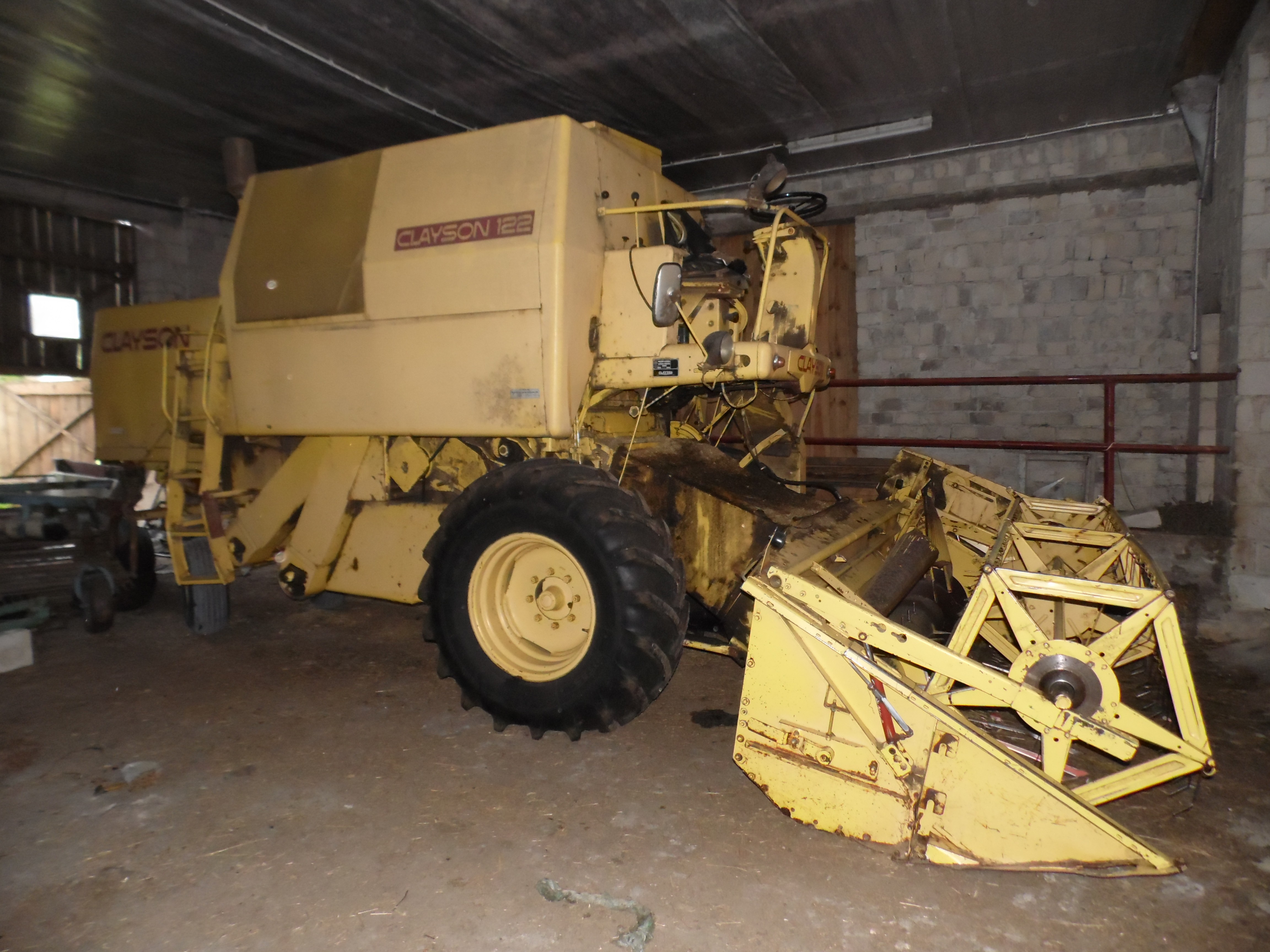 New Holland Clayson 122 — zdjęcie 1