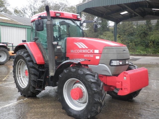 Mc Cormick MTX 150 z roku 2004
