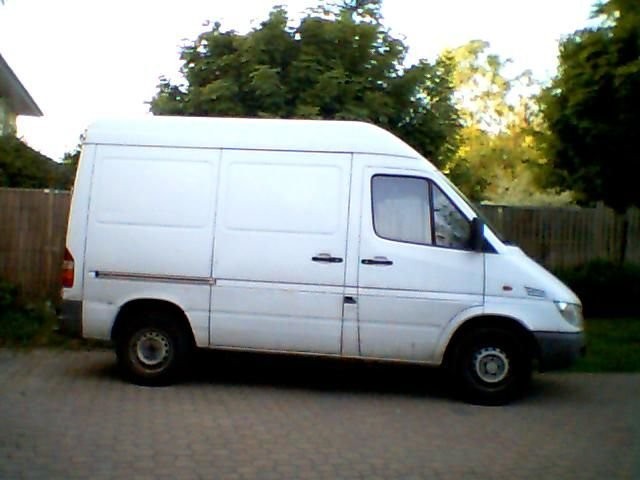 Mercedes sprinter 208 cdi — zdjęcie 1