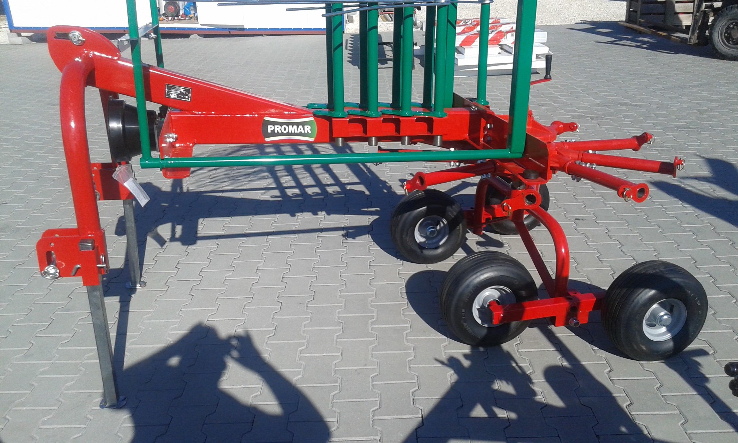 Zgrabiarka karuzelowa jedno-wirnikowa Promar 3,5m tandem  — zdjęcie 3