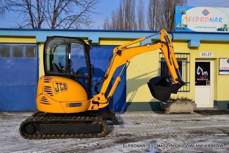JCB 8025 ZTS - minikoparka 2600 kg