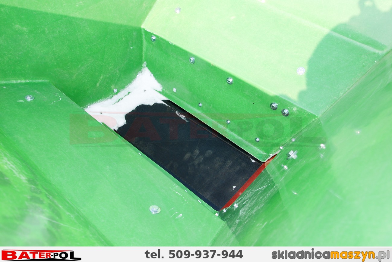 Rozsiewacz nawozowo – wapniowy „KŁOS” NO21/1 jednotarczowy 400Kg — zdjęcie 5