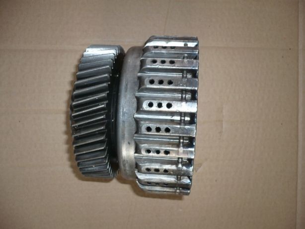 Kosz skrzyni biegów półbiegów,rewersu Case MX 135,150,170,190 — zdjęcie 3