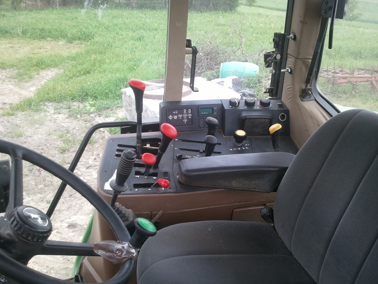 Sprzedam JOHN DEERE 6400 — zdjęcie 4