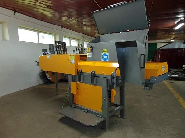 Rozdrabniacz, STRUGARKA  do nieforemnych odpadów 11 kW + młyn — zdjęcie 1