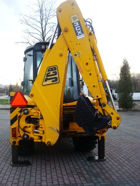 JCB 3CX  CONTRACTOR 2004 ROK - 5 ŁYŻEK — zdjęcie 4