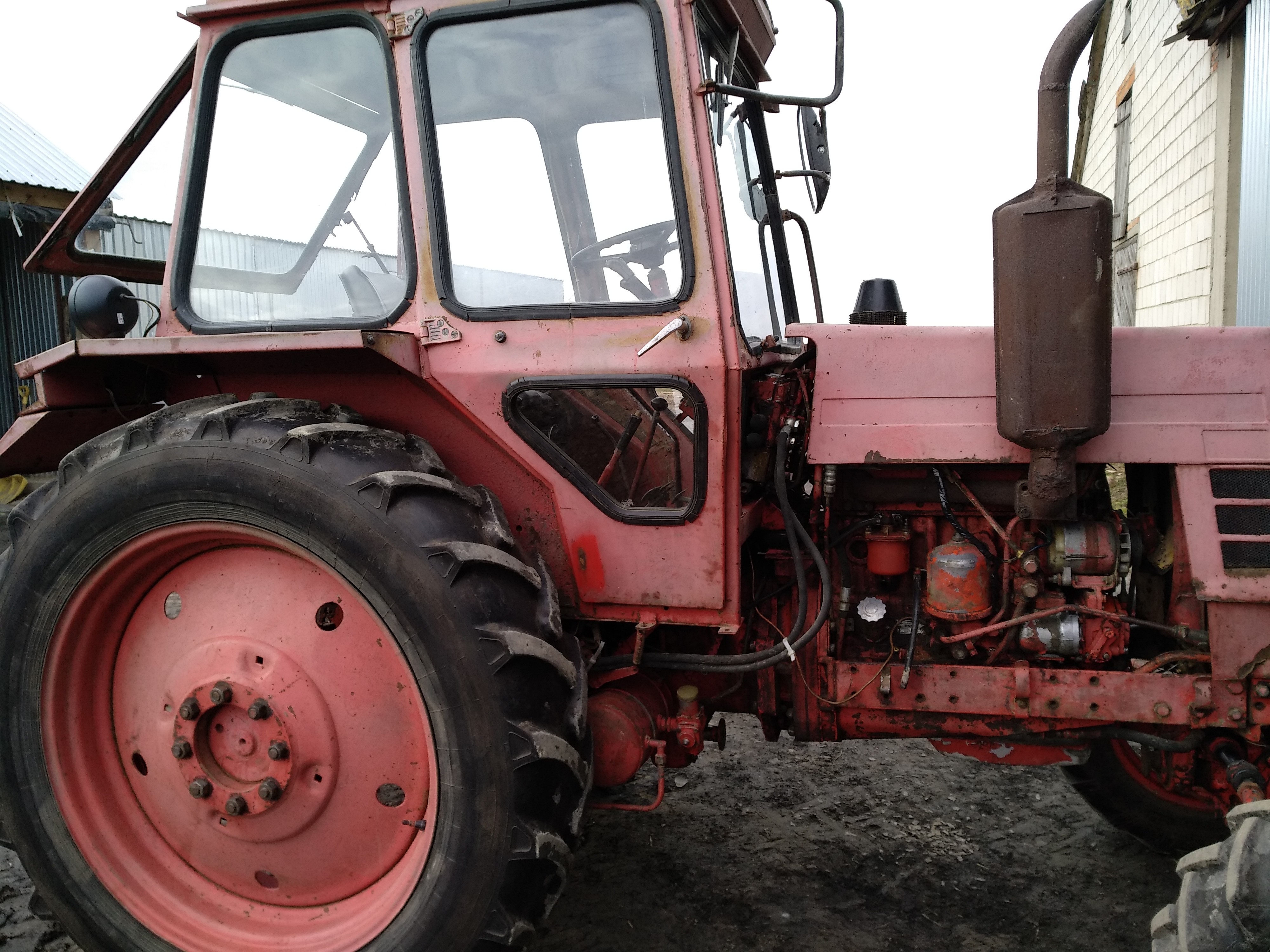 Ciągnik LTZ 60AB (MTZ) 1996r. — zdjęcie 2