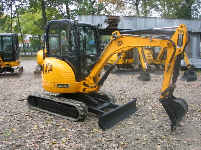 koparkikrakow.pl - JCB 8025 ZTS 2010 rok — zdjęcie 2