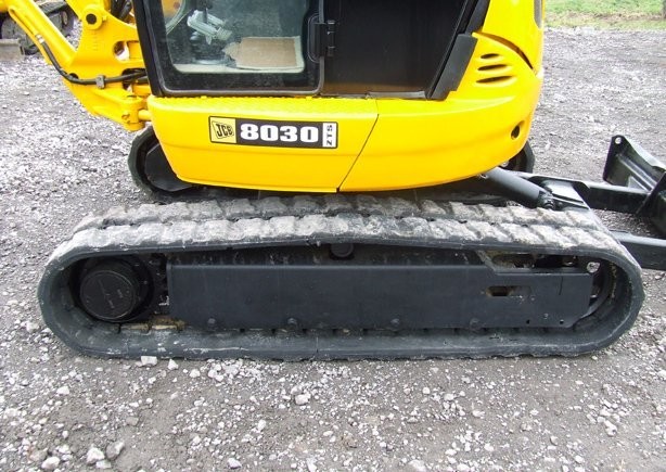 Minikoparka JCB 8030 ZTS z roku 2007.... — zdjęcie 3