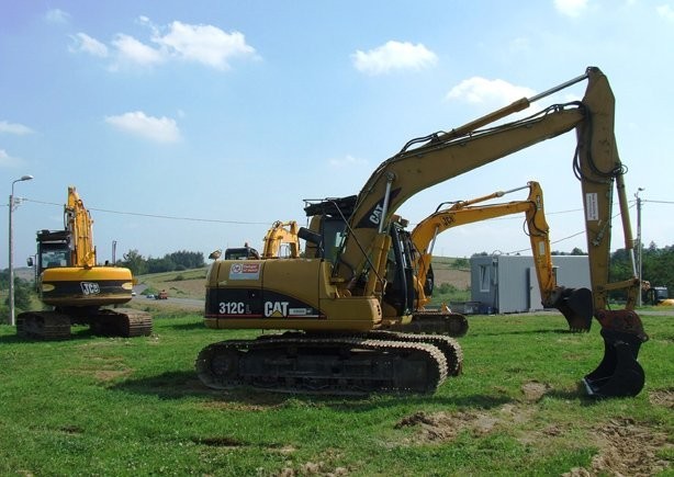 Koparka gąsienicowa CAT 312CL z roku 2004/ — zdjęcie 4