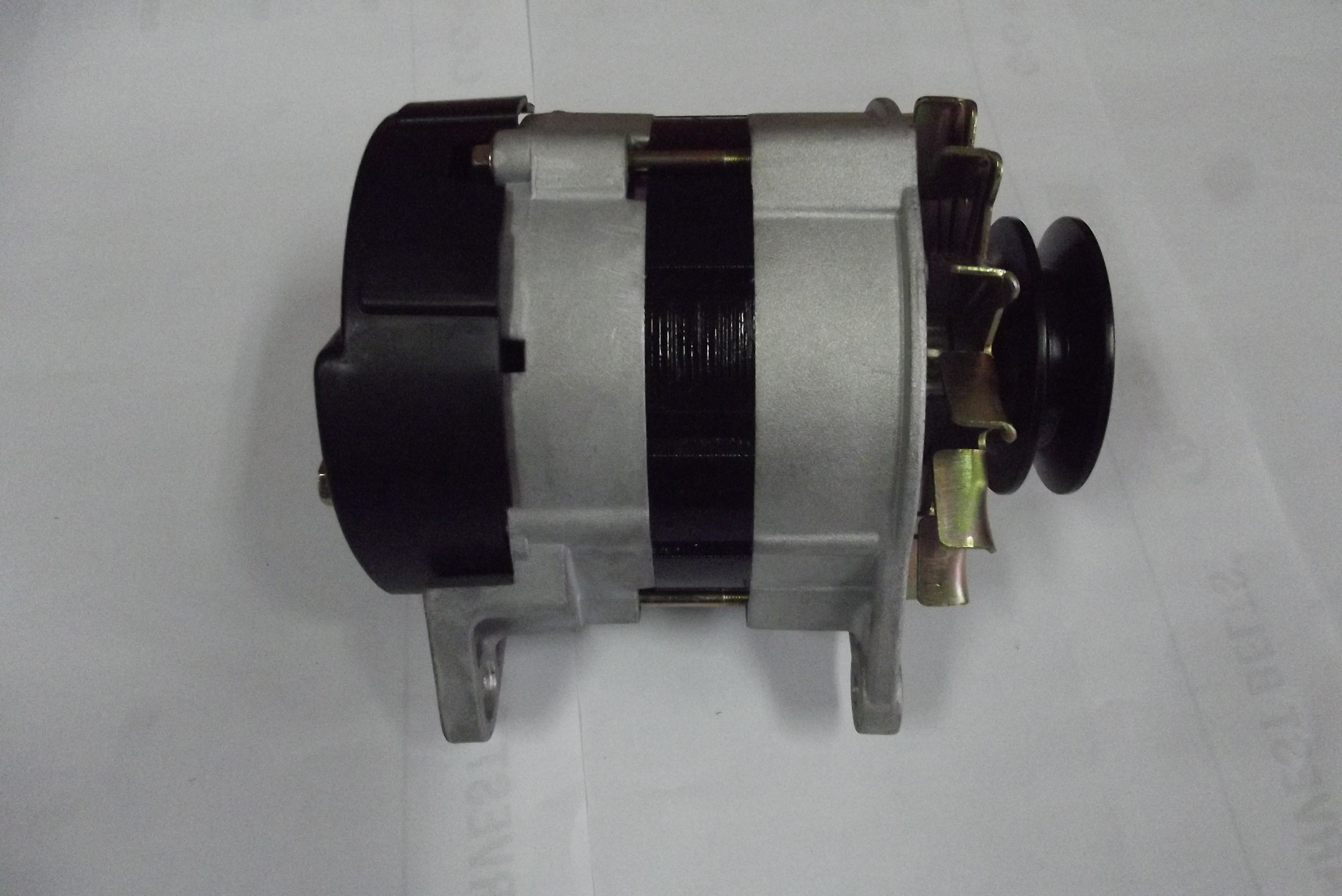 Alternator URSUS C 330 14 V 45 A    — zdjęcie 4