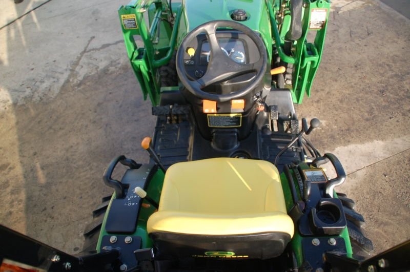 2007 John Deere 2320 — zdjęcie 4