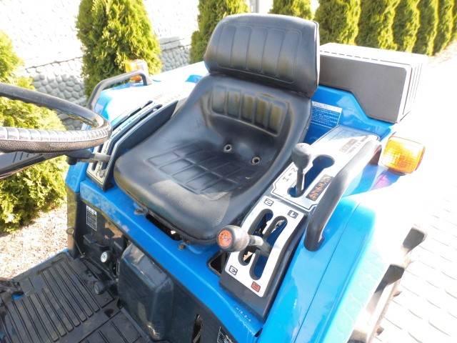 Iseki Landhope TU157 15,5 KM 4X4 SUPER STAN!!!  Kubota Iseki Hako — zdjęcie 5