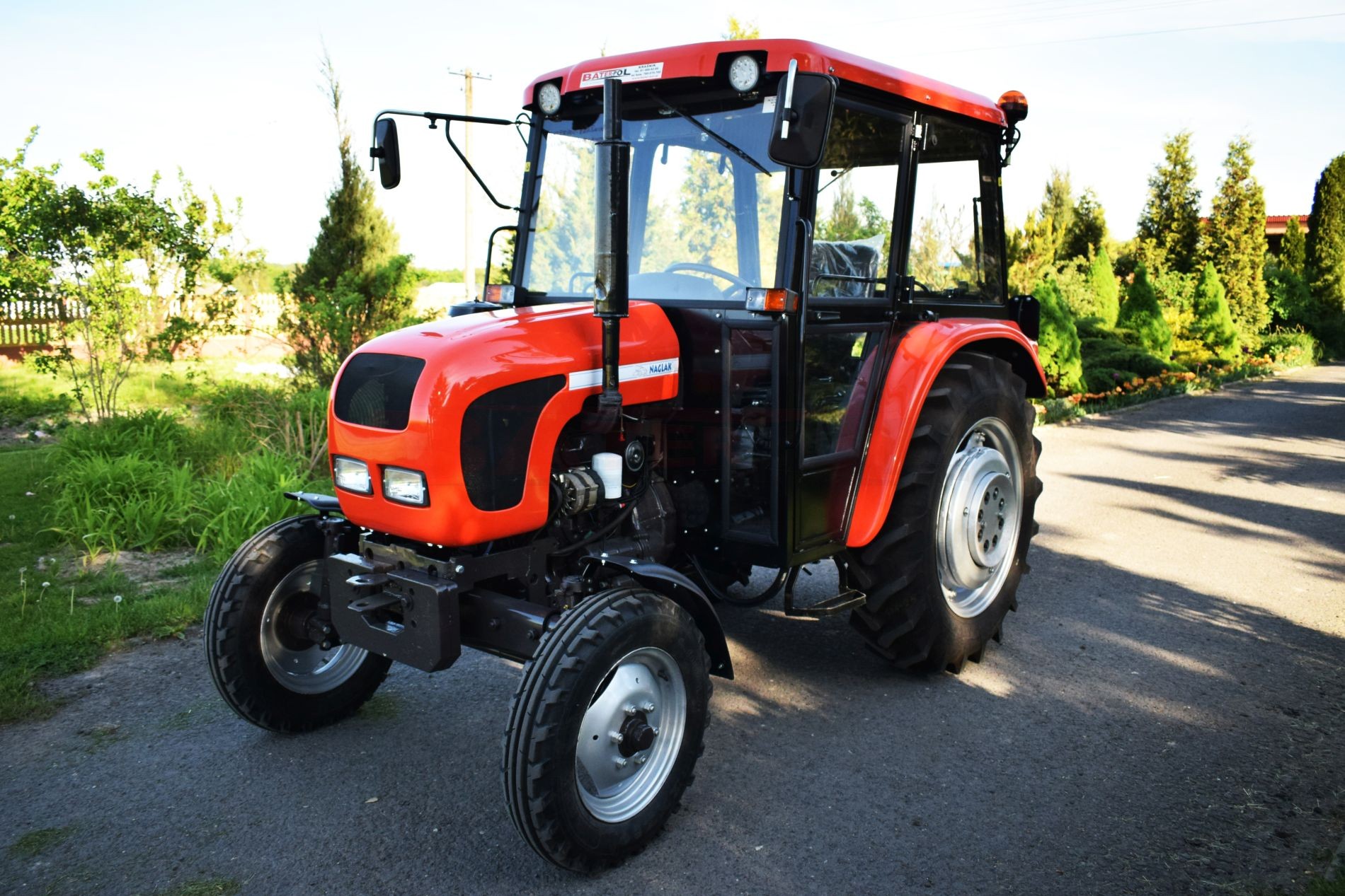 Kabina Ursus C-330 Nowe oblicze! plastikowa z tworzywa, C-360 — zdjęcie 1