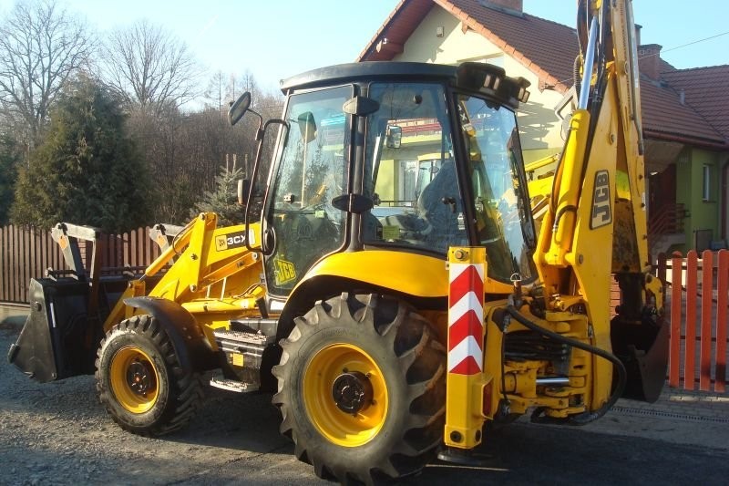 JCB 3CX CONTRACTOR 2004 rok- OPONY 20" — zdjęcie 4