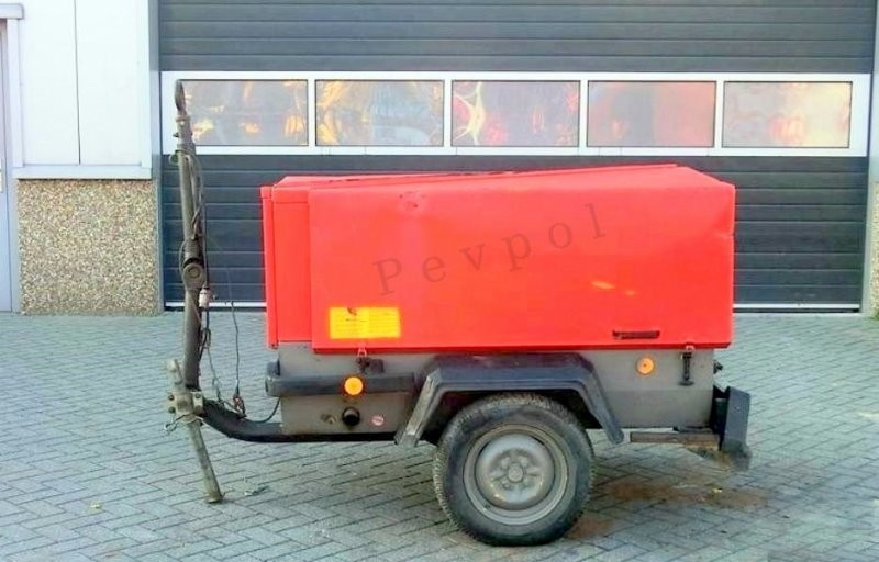 Atlas Copco XAS 56DD, Sprężarka Przewoźna — zdjęcie 2