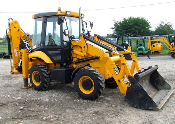 JCB 2CX Streetmaster — zdjęcie 1