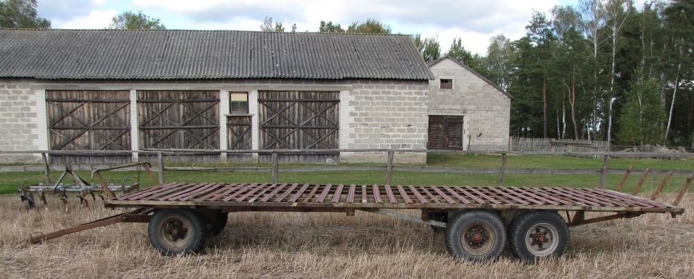 Przyczepa do bel - 3 osiowa !!! Stan BDB — zdjęcie 2