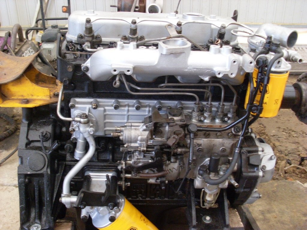 Silnik ISUZU 4BG1-TRA — zdjęcie 2