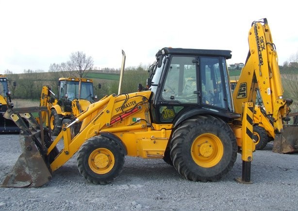 Koparko ładowarka JCB 3CX Contractor- rok 2002 — zdjęcie 2