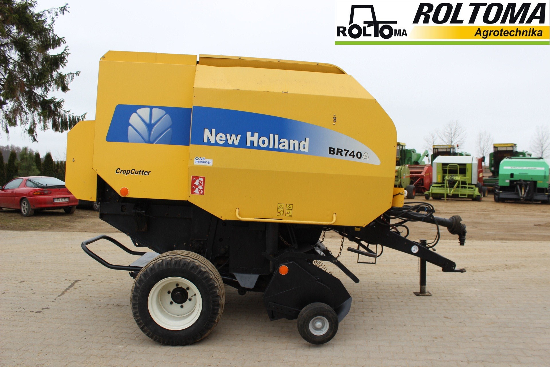 New Holland BR740A prasa — zdjęcie 1
