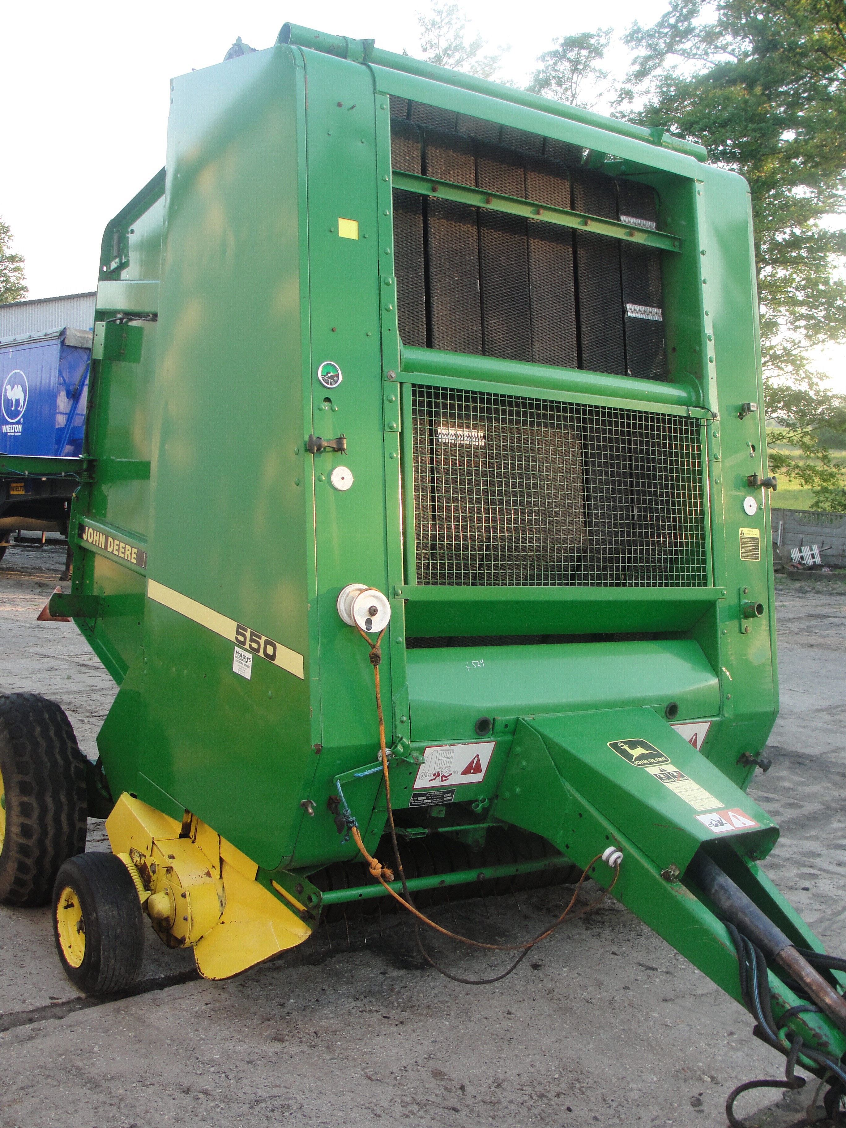 JOHN DEERE - 550 590 545 Pasowa 