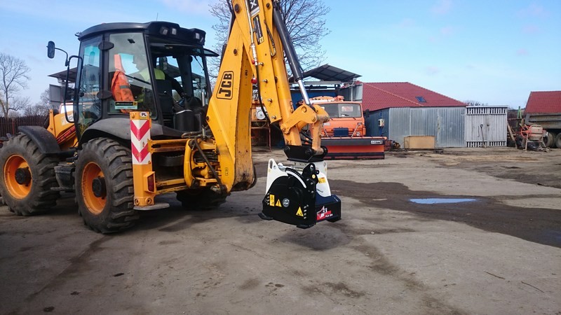 Frezarka do asfaltu do koparko-ładowarki CAT JCB KOMATSU VOLVO CASE — zdjęcie 3