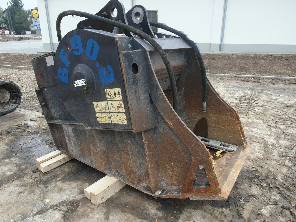 Łyżka krusząca MB BF90.3 2008rok 3500kg Komatsu kruszarka — zdjęcie 4