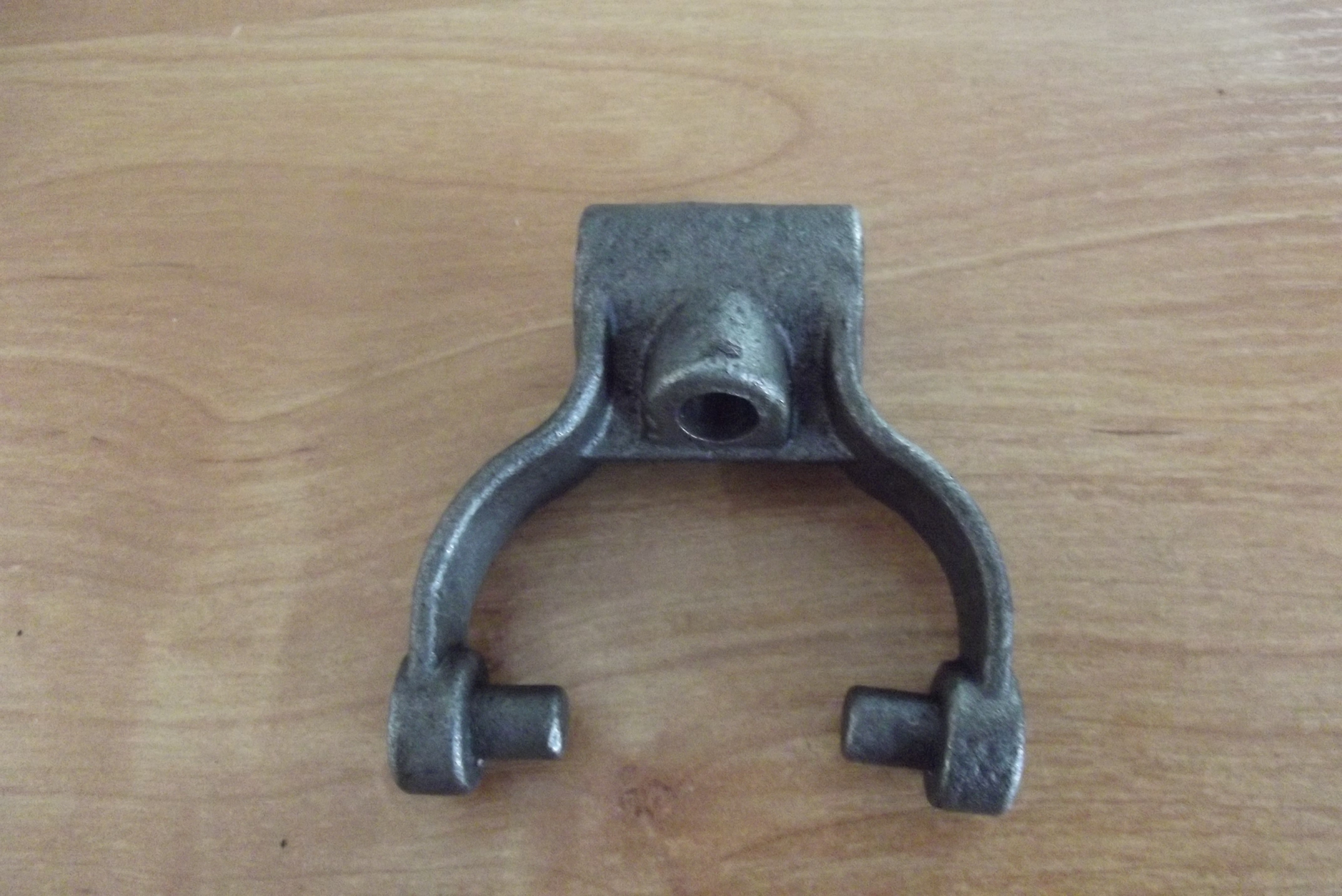 Widełki włączenia pompy hydrauliczne JUMZ ORYGINAŁ — zdjęcie 1