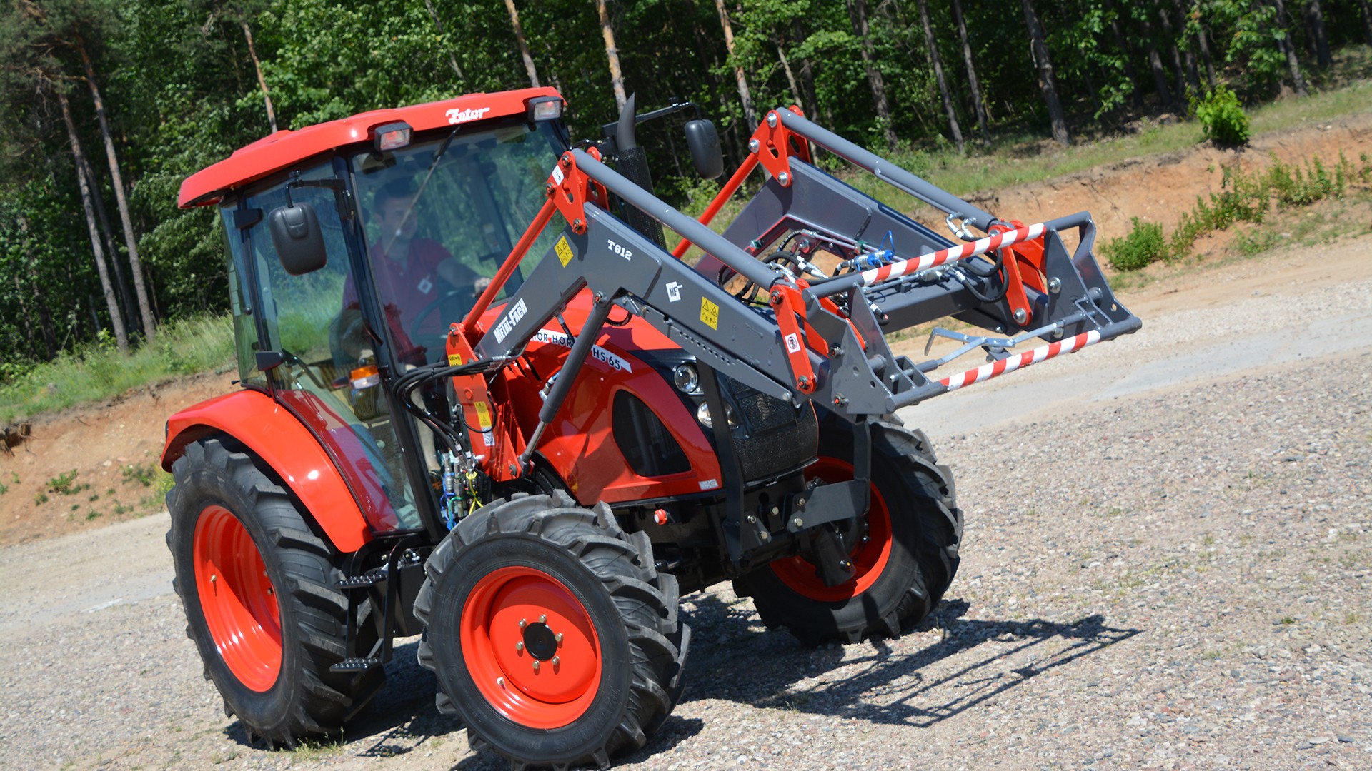 Ładowacz czołowy tur T229/1 T241/1 1300 kg 1600 kg 500 kg Metal-Fach — zdjęcie 3