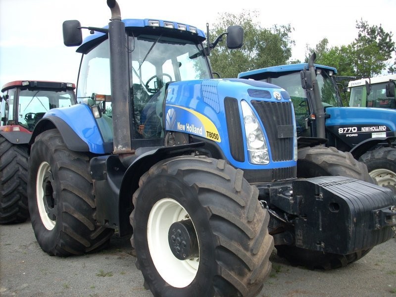 2008 New Holland T 8050 — zdjęcie 2