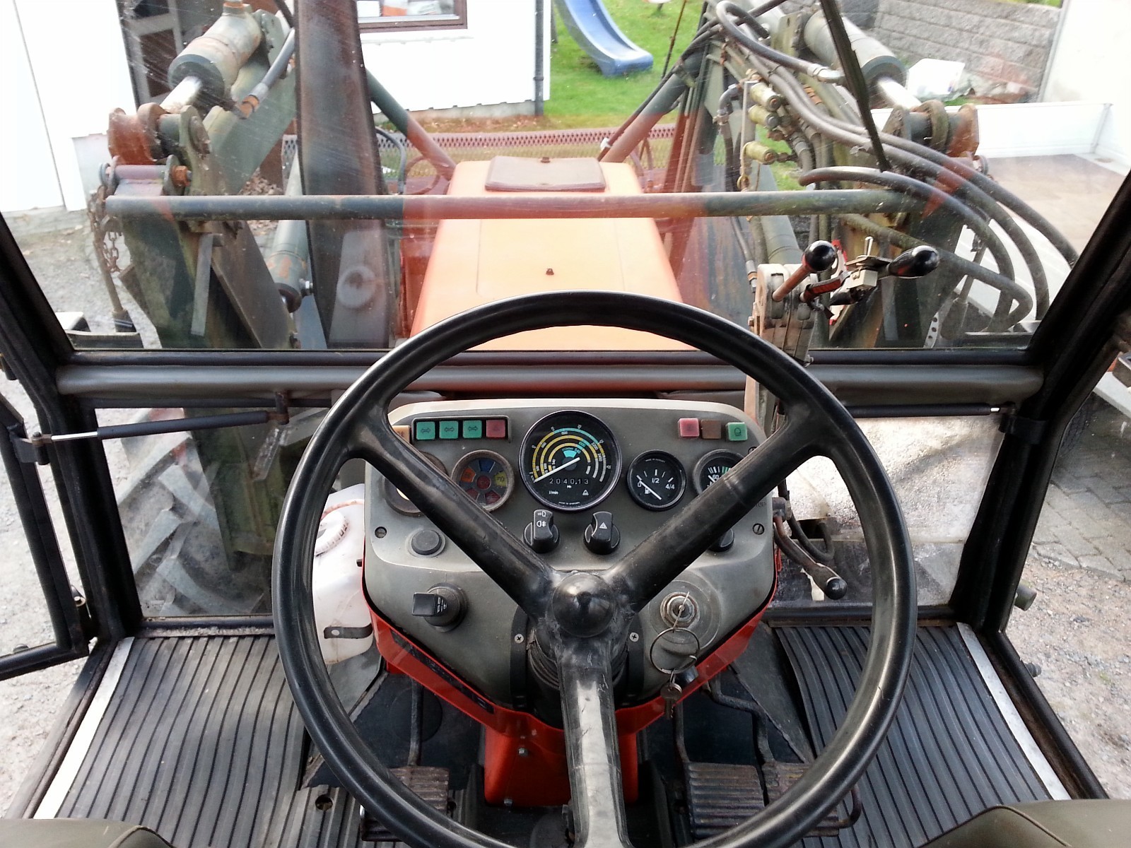 Ciągnik Zetor 634O + kompletny ładowacz czołowy — zdjęcie 2