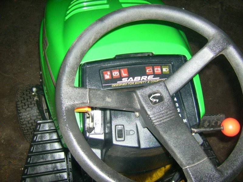 Traktorek kosiarka john deere — zdjęcie 3