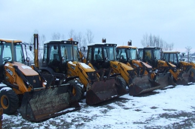 JCB 3CX Contractor z roku 2008 /100KM/