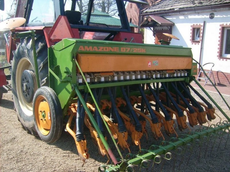 Siewnik zbożowy AMAZONE D7 2,5 M — zdjęcie 4