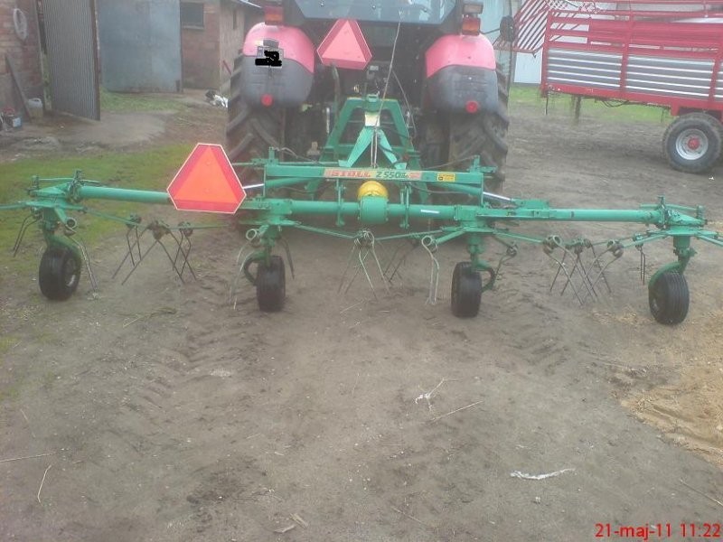PRZETRZĄSACZ STOLL Z550 HYDRO (przewracarka) — zdjęcie 1