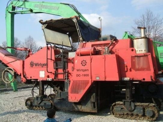 Frezarka drogowa WIRTGEN 1900 DC — zdjęcie 1