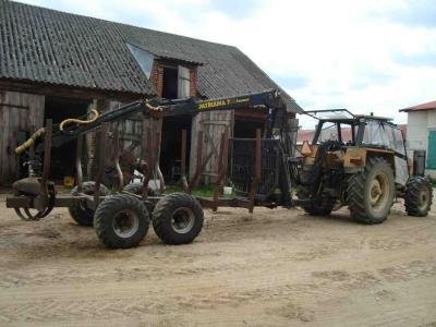 Zestaw do zrywski Traktor Przyczepa z HDS Junkkari — zdjęcie 1