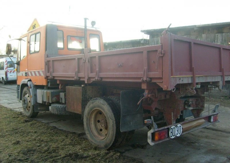 Iveco EUROCARGO 120E15K — zdjęcie 3