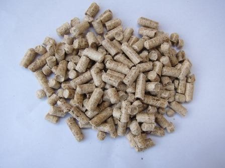 Jasny pellet drzewny 6mm najlepszej jakości