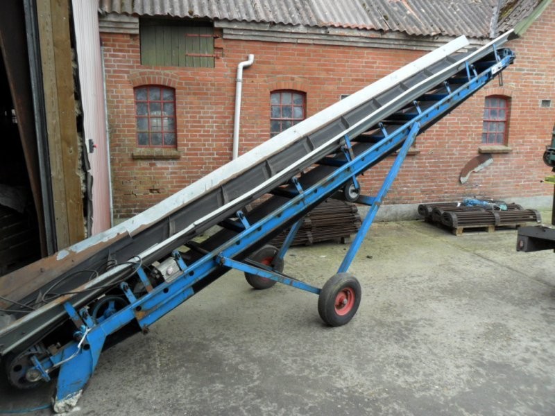 PODAJNIK TAŚMOWY 6 M — zdjęcie 1