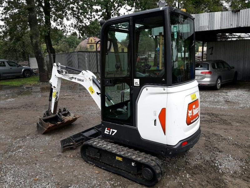 Sprzedam Bobcat E17 2015 - 2 sztuki do wyboru — zdjęcie 2