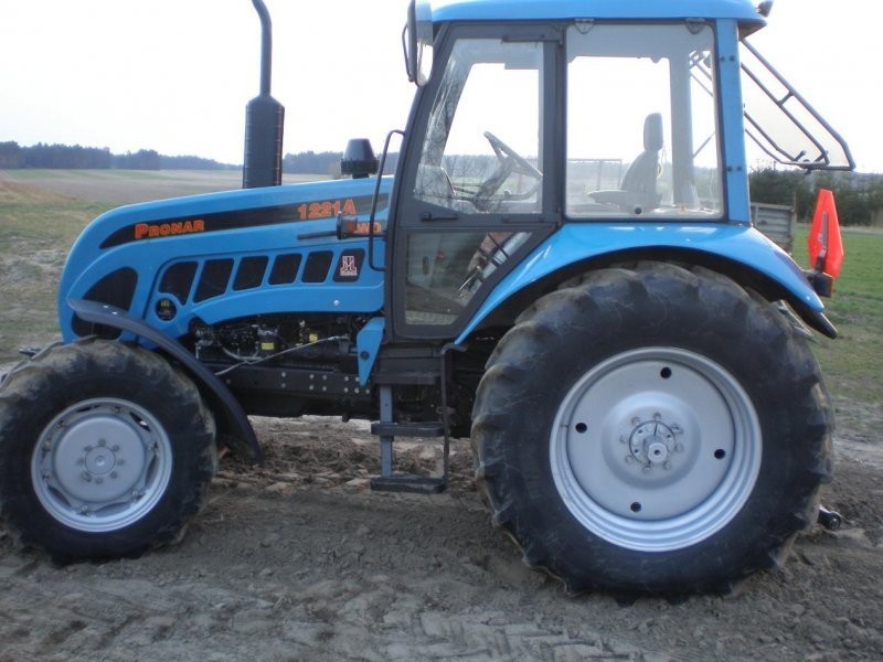 Mtz Pronar 1221A 2005R 1300MTH idealny 1wł. 1221 A — zdjęcie 2