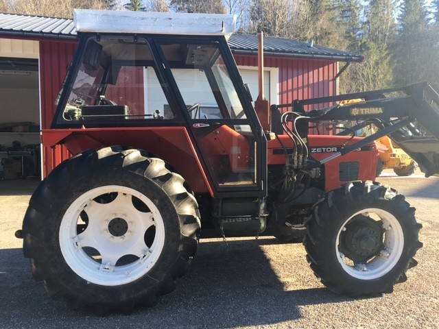 Ciągnik Zetor 7245 M- stan bardzo dobry — zdjęcie 3