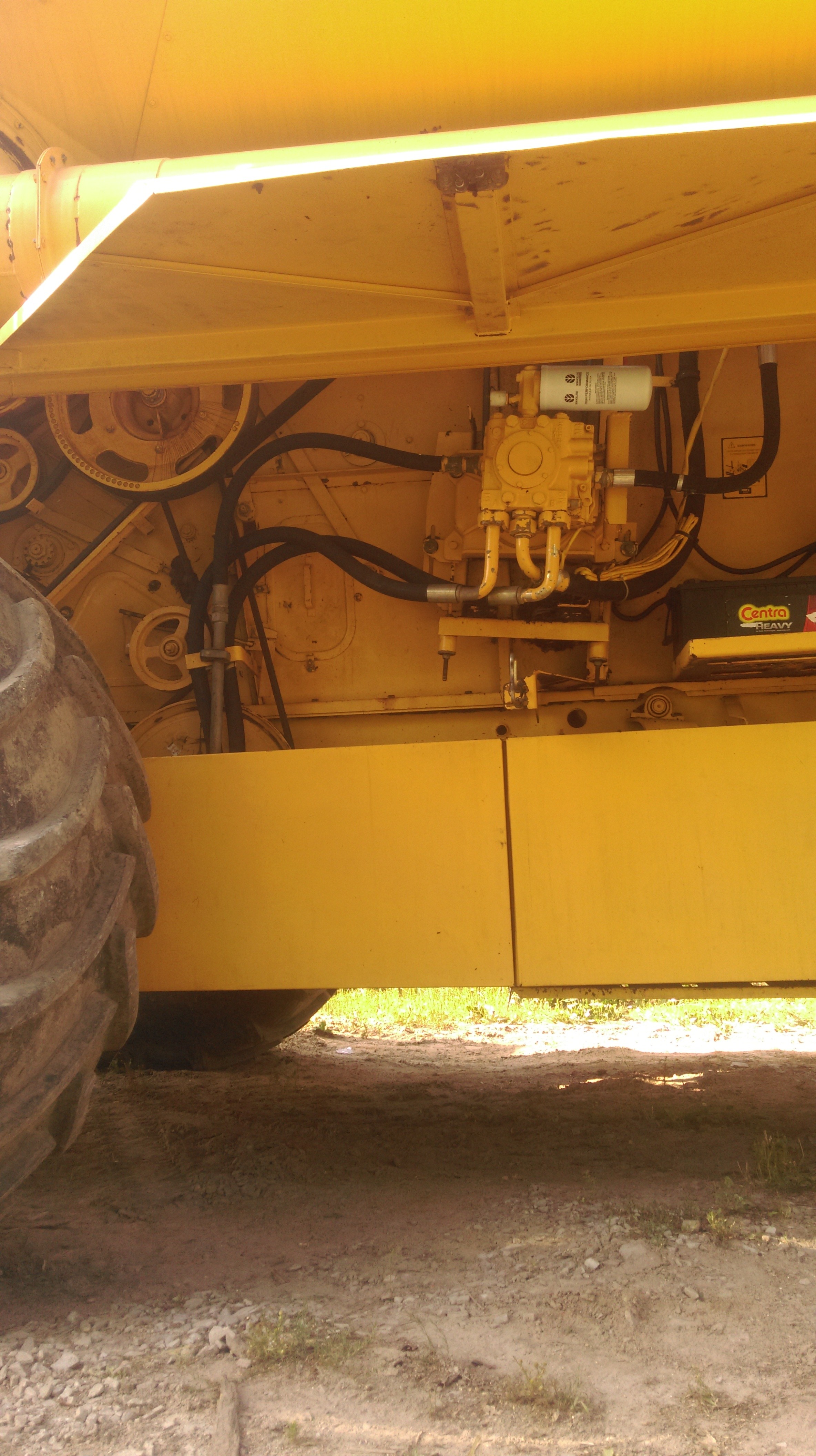 New holland tc 59 2001r wiekszy od tc 56 i rekord bizon  — zdjęcie 3